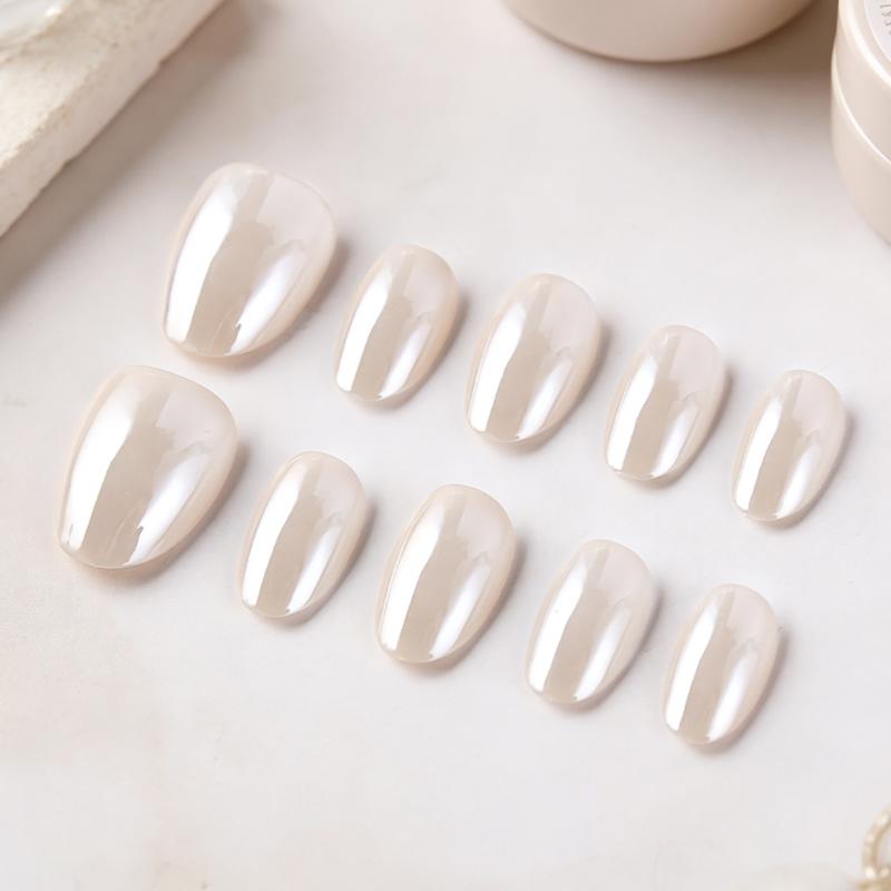 Confezione da 32 Unghie Finte Ovale Corte Colore Nudo Crema Materiale ABS Galvanizzato Unghie Press-On Eleganti e Resistenti