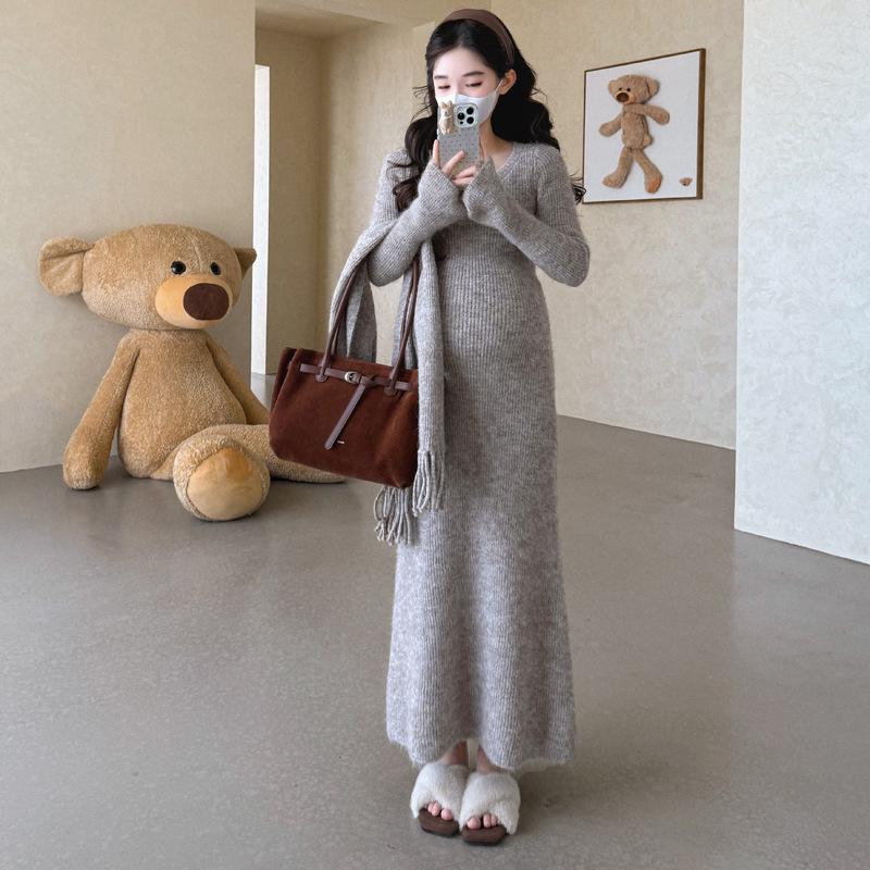 2025 Autumn/Winter Maternity U-neck Knit Dress Set L