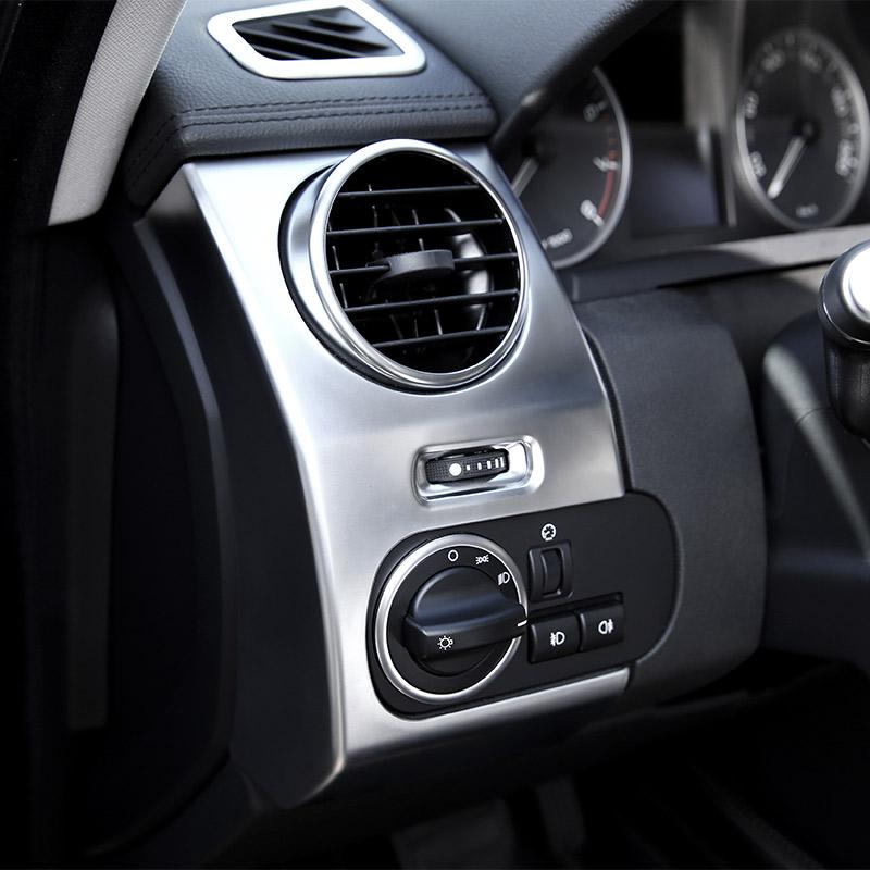 For Land Rover Discovery 4 LR4 2010-2016 ABS Car Side Air Conditioning Vent Outlet Cover Trim Stickers Car Accessories