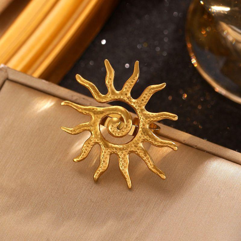 

Europe and America Cross Border Fashion Hollowed-out Sun Stainless Steel Necklace Ring Suit Stylish Fancy Spiral Clavicle Chain 02 18K Real Gold 0288