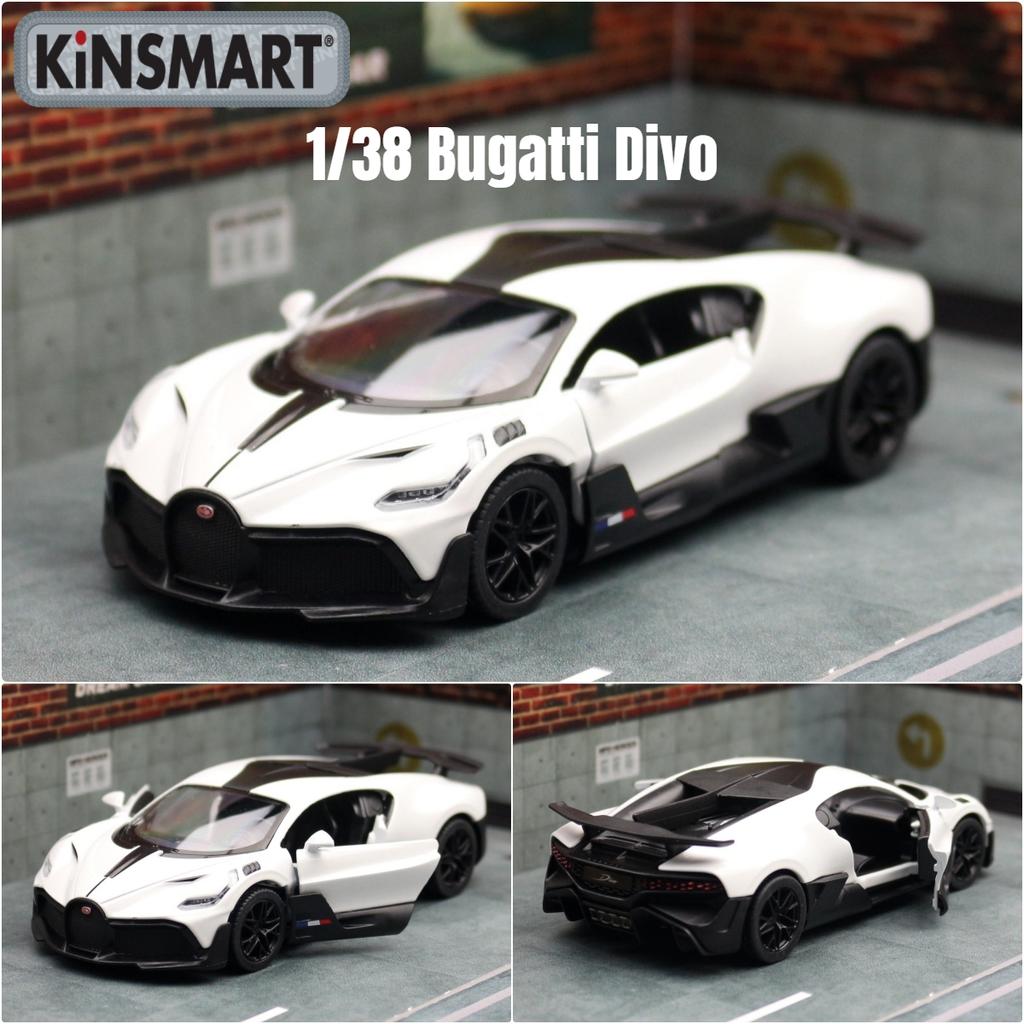 KiNSMART Metal Toy Car Model For Children Boys 1:36 Ford Mustang Porsche 911 Dodge Bugatti Chiron BMW Pickup Truck GT Sport Race