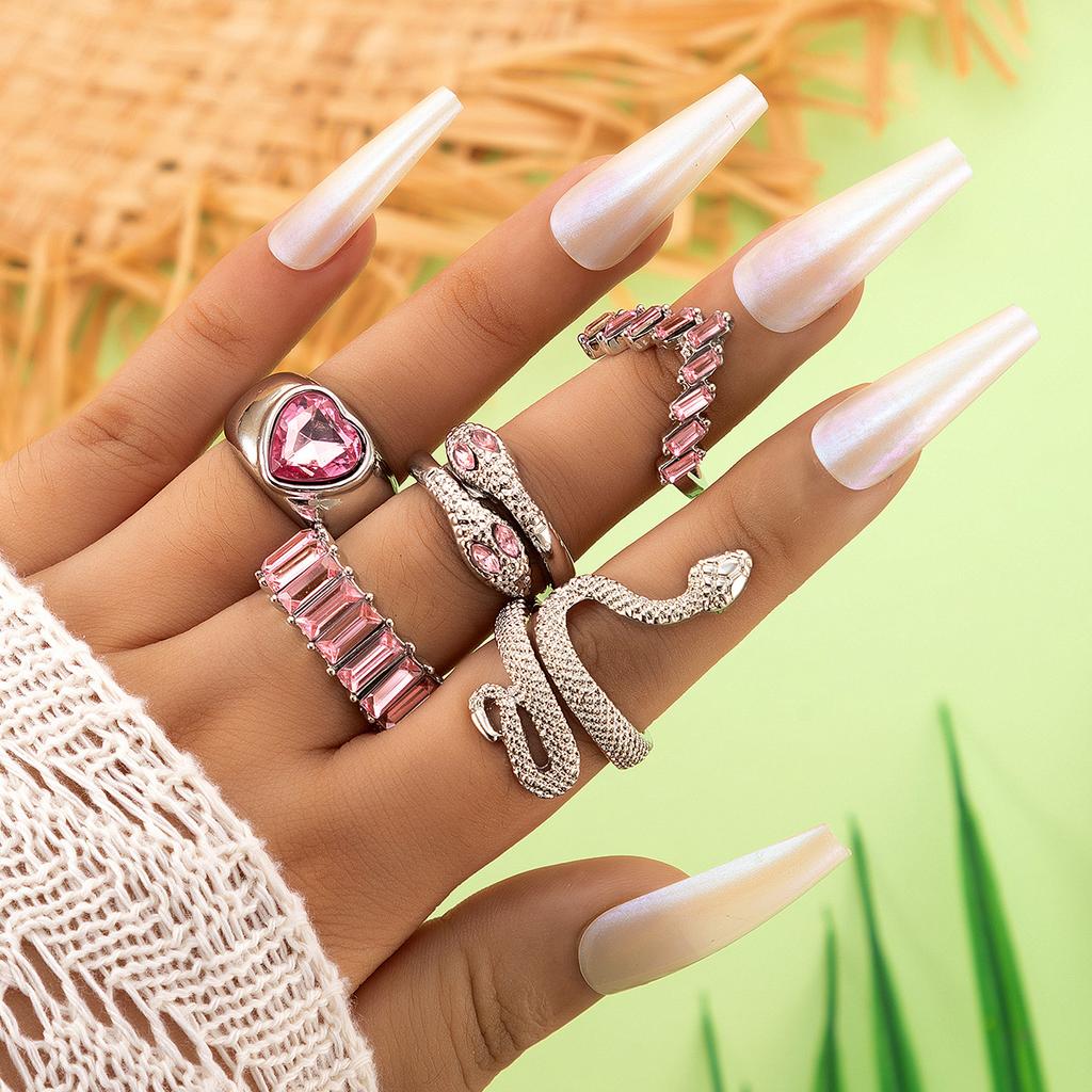 Bohemian Rhinestone Geometric Finger Rings Set For Women Red Crystal Heart Gold Color Chain Shaped Ring Female Party Jewelry