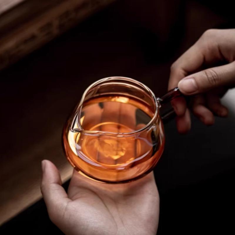 Tea Pitcher Handmade High Borosilicate Heat Resistant Glass Tea Divider Even Cup Tea Sea for
