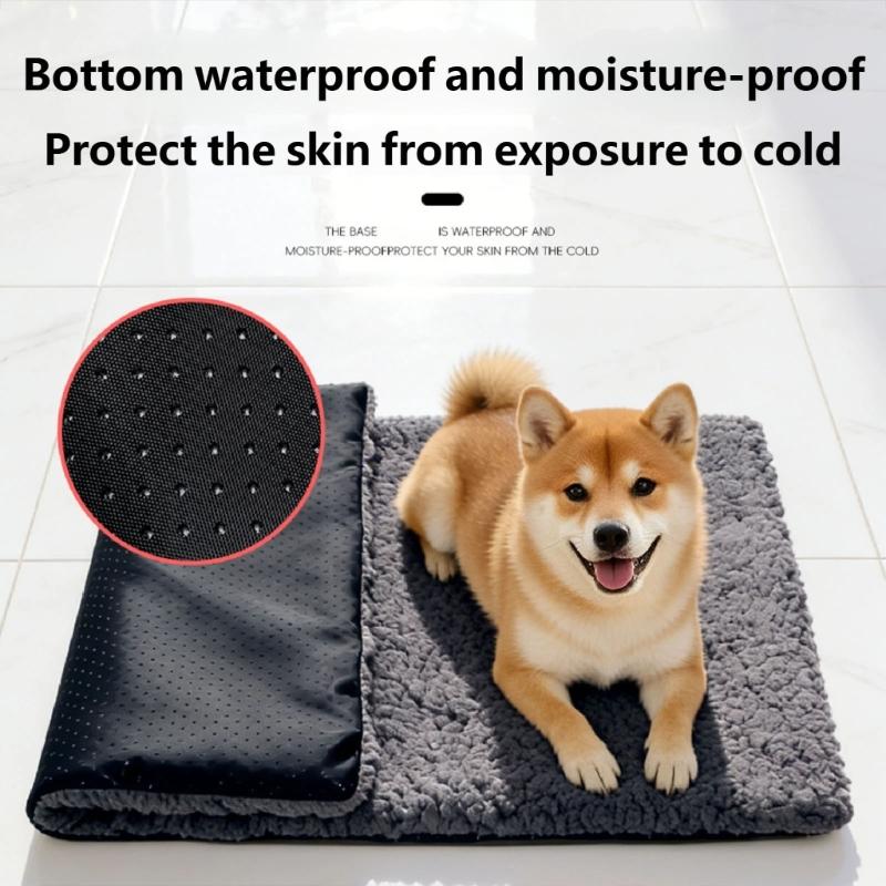 Auto Heating Pet Mats Offering Sustained Warmth and Comfort with Soft Fleece for Dogs in Winter Condition