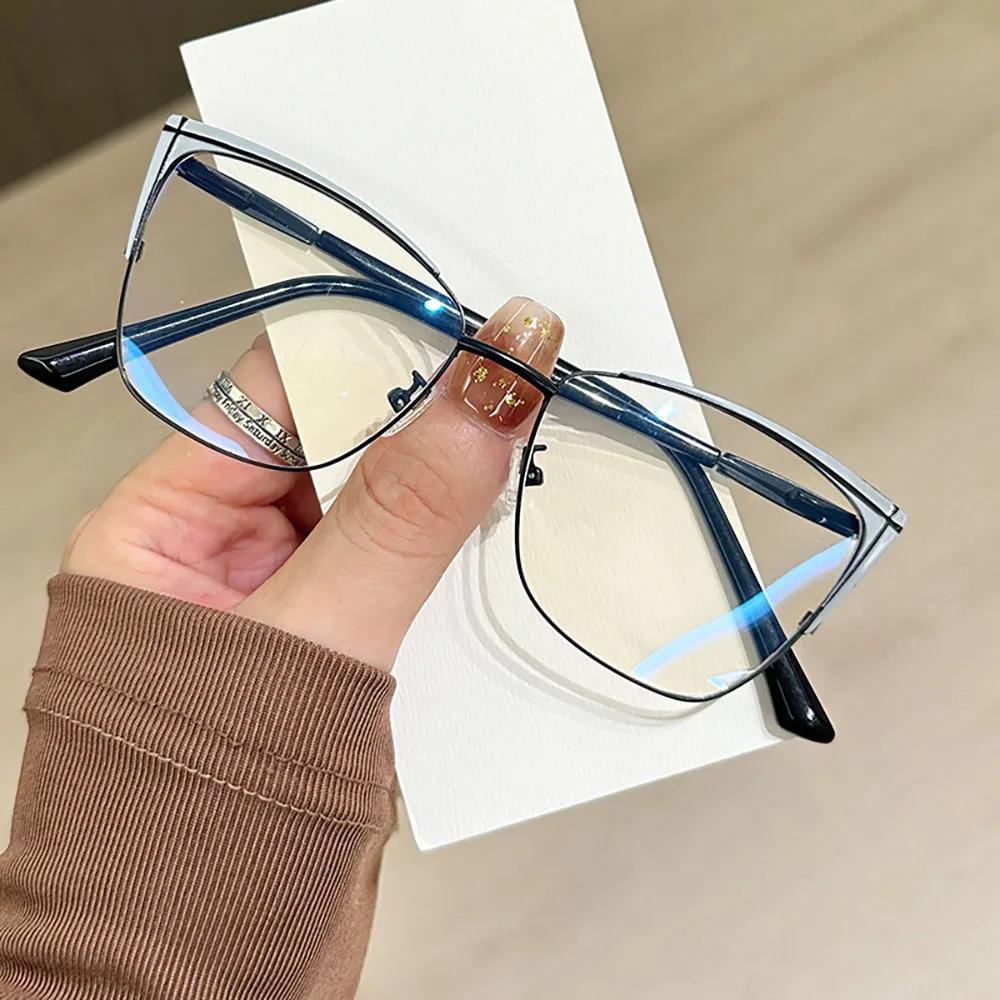 Transparent Cat Eye Glasses Women Trendy Design Anti Blue Light Glasses Computer Eyepiece Optical Spectacle Metal Frame Lentes
