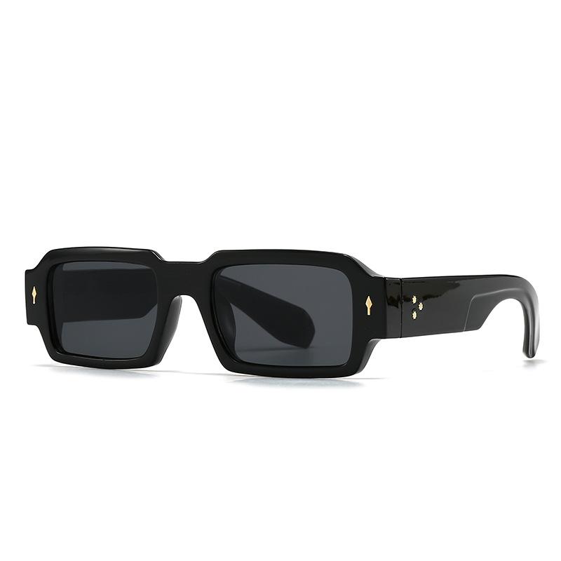 2026 New Vintage Small Square Luxury Brand Designer Classic Rivet Sunglasses Women For Men Male Trendy Sun Glasses Punk Shades