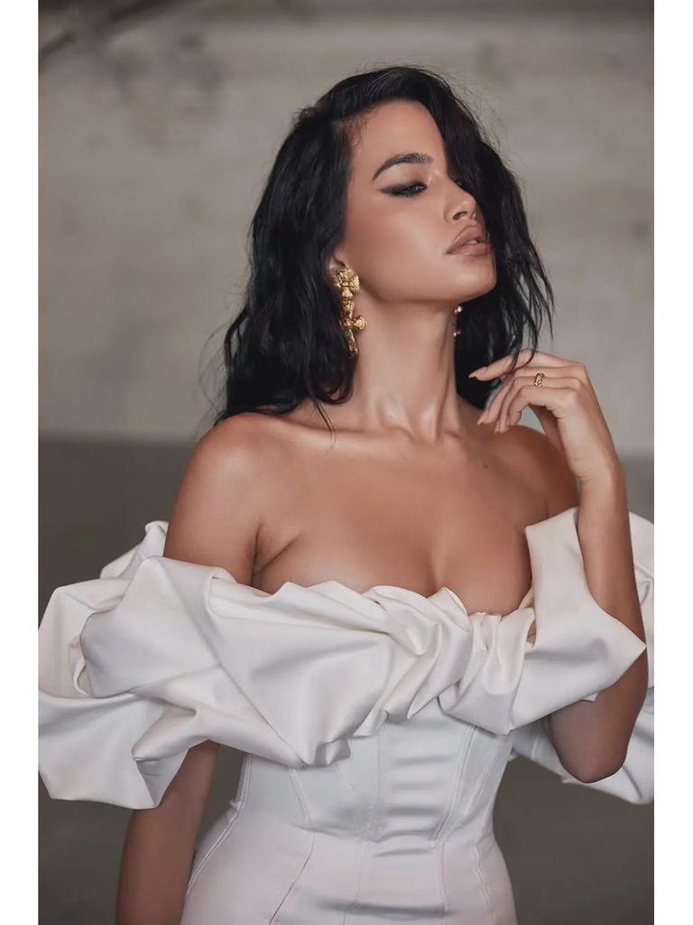 Women's 2023 European & American One-Shoulder Backless Dress with Bubble Collar - Sexy & Fashionable