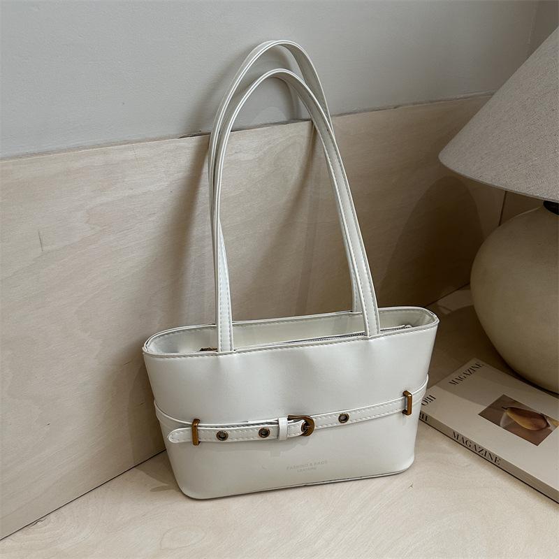 Fashionable, Sophisticated, Stylish and Simple Oil-wax Leather Shoulder Bag