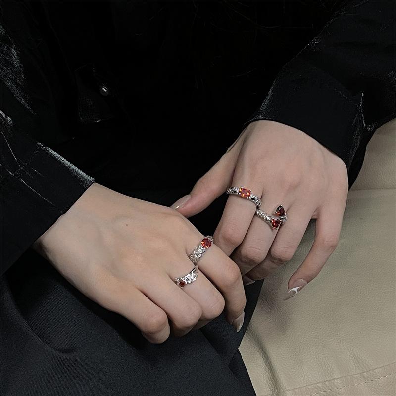 Roter Voll-Diamant Zir*****Pen Ring Guochao Transfer Design Sinn Zeigefingerring Hoher Sinn Temperament Schmuck