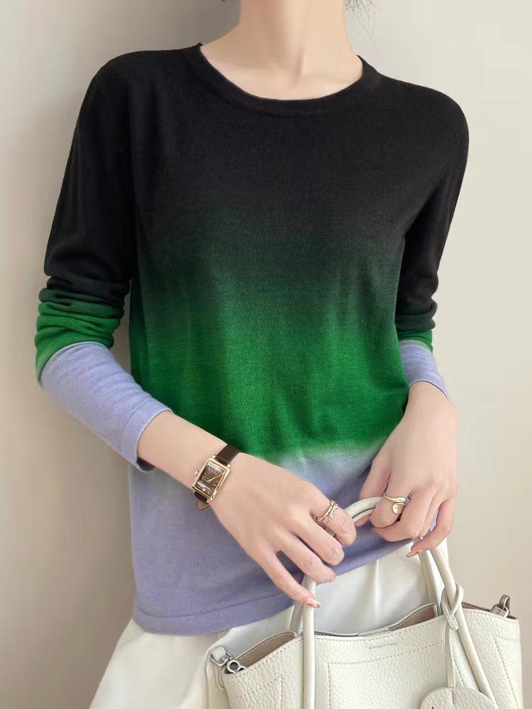 

Женский свитер градиентной расцветки из мериносовой шерсти, 2025: Ранняя весна, Длинный рукав, Модная свободная вязка XXL (67.5-75 kg)