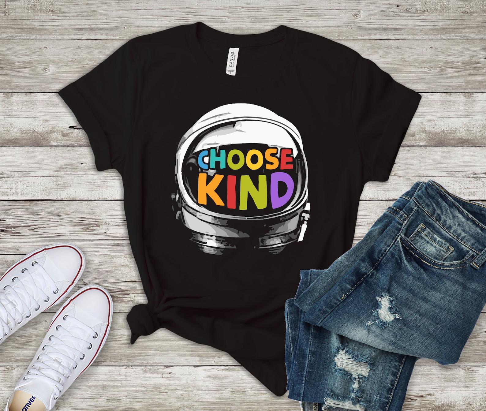 Choose Kind Shirt/ Anti Bullying t-Shirt/ Teacher Shirt Choose Kind/ Movie Lover Gift/ Choose Kind Anti Bullying Teacher T-Shirt Helmet Tee 4XL