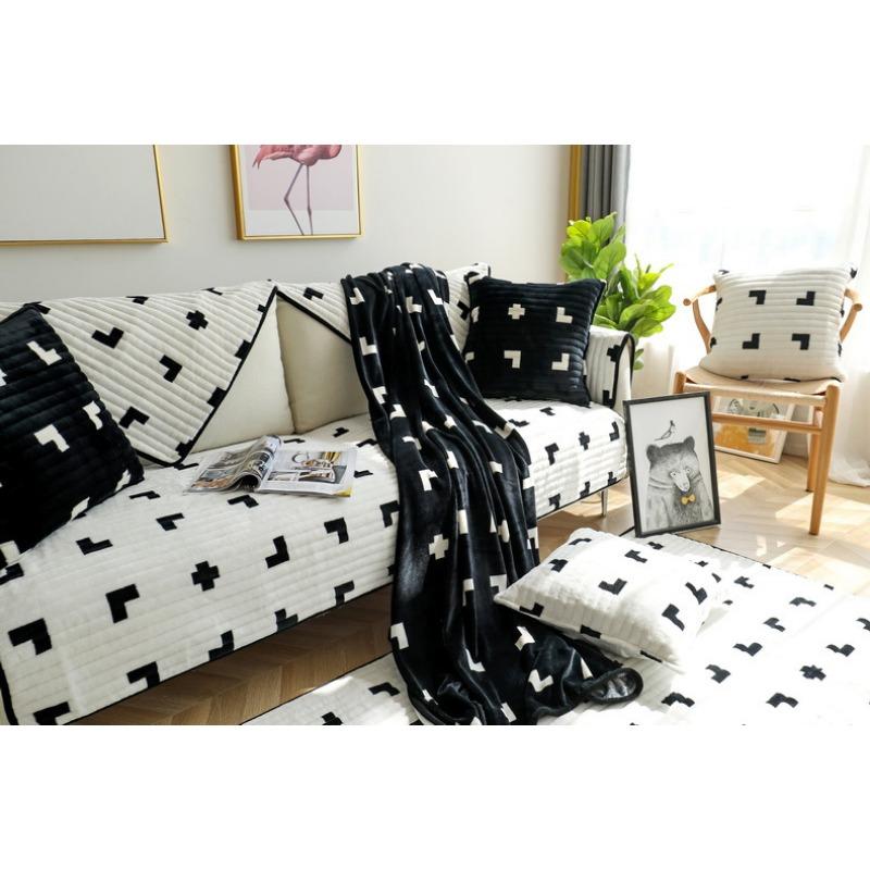 Sofa Cushion Autumn and Winter Leather Sofa Cushion Short Plush Cushion Black and White Flannel Cover Cover Anti-Slip Sofa Cushion