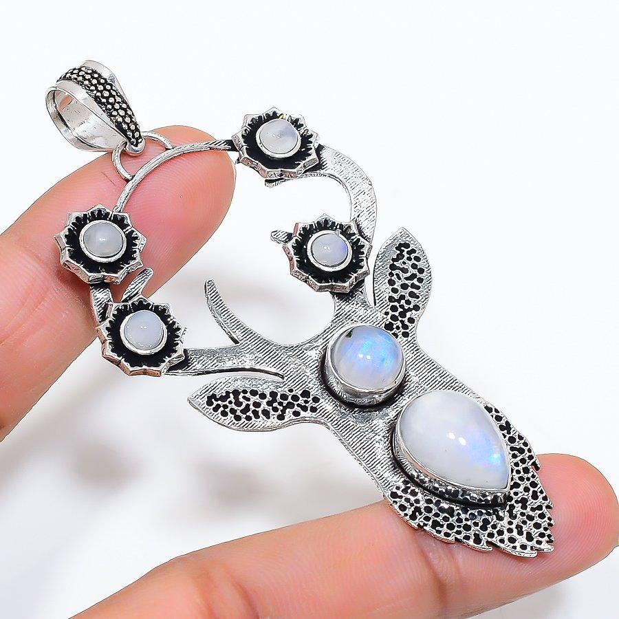 

Rainbow Moonstone Gemstone Handmade Ethnic Jewelry Pendant 3.07 VR-3868