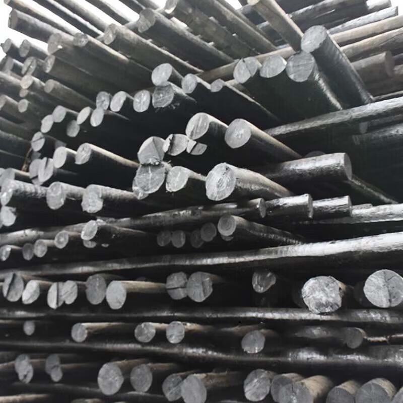 Treated Larch Wooden Utility Poles