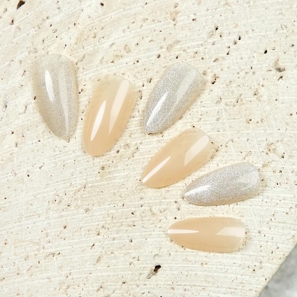 Wearing Armor Cat Eye Nail Tablets Skin Color Almond Nail High-end Neutral Packaging