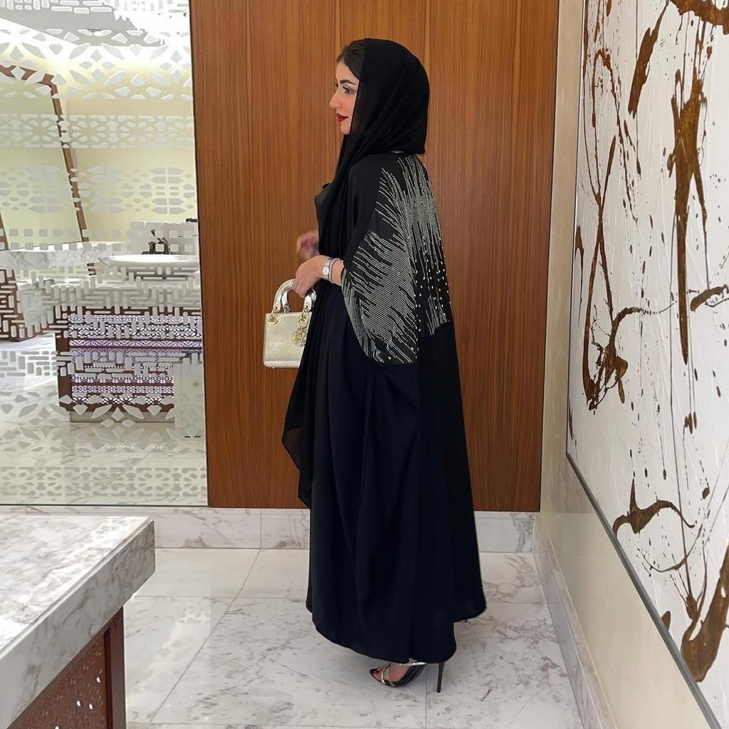 MQ212 Women's 2026 Autumn New Fashion Temperament Cardigan abaya Hot Diamond Rhinestone Middle East Women's Clothing