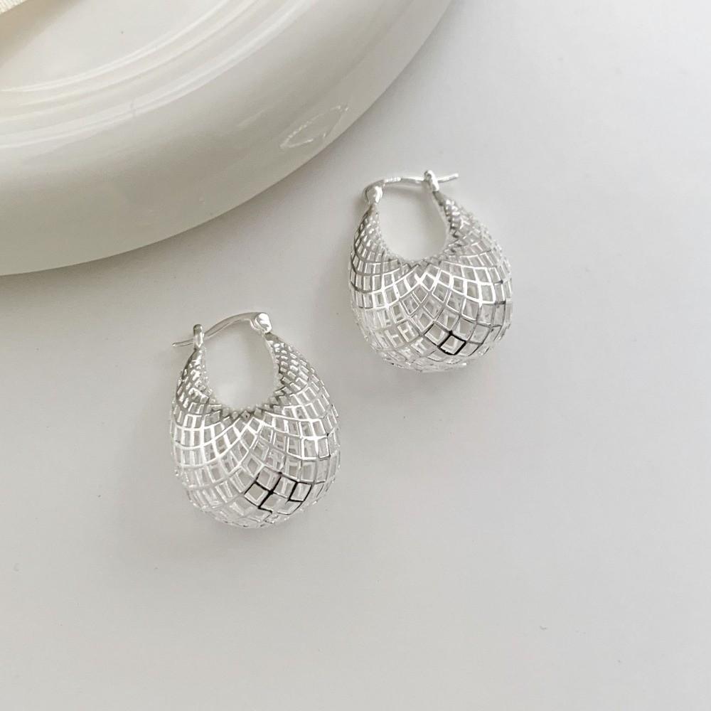 Hollow Out Stud Earrings Silver Color Ear Stud New Simple Earring  Women Accessories