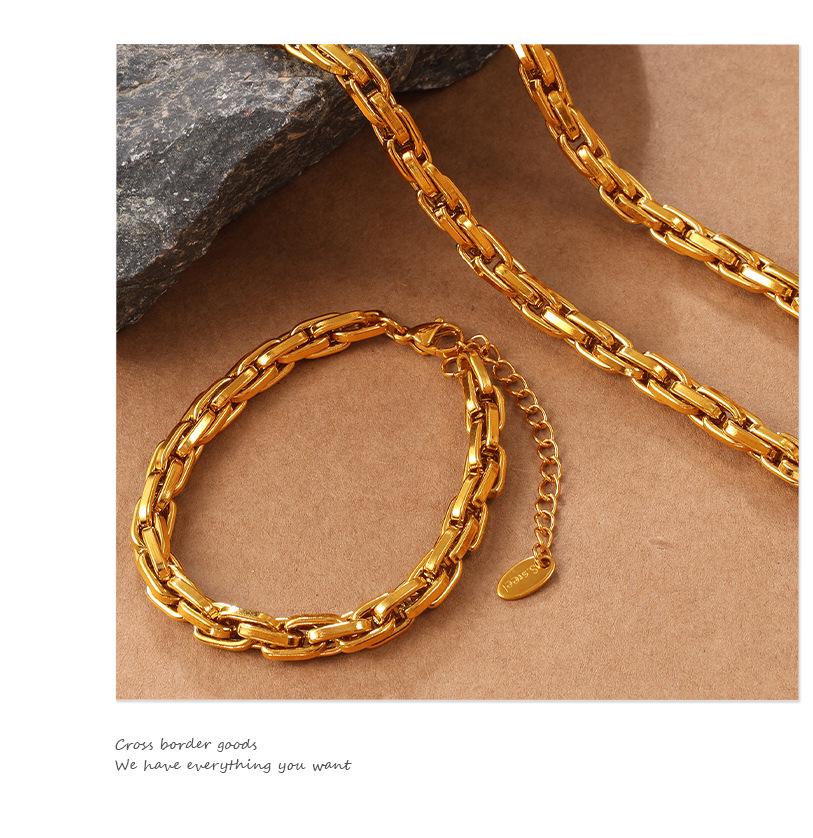 Gold & Silver Two-Tone Metal Chain Jewelry for Retro Style, Daily Wear & Dating