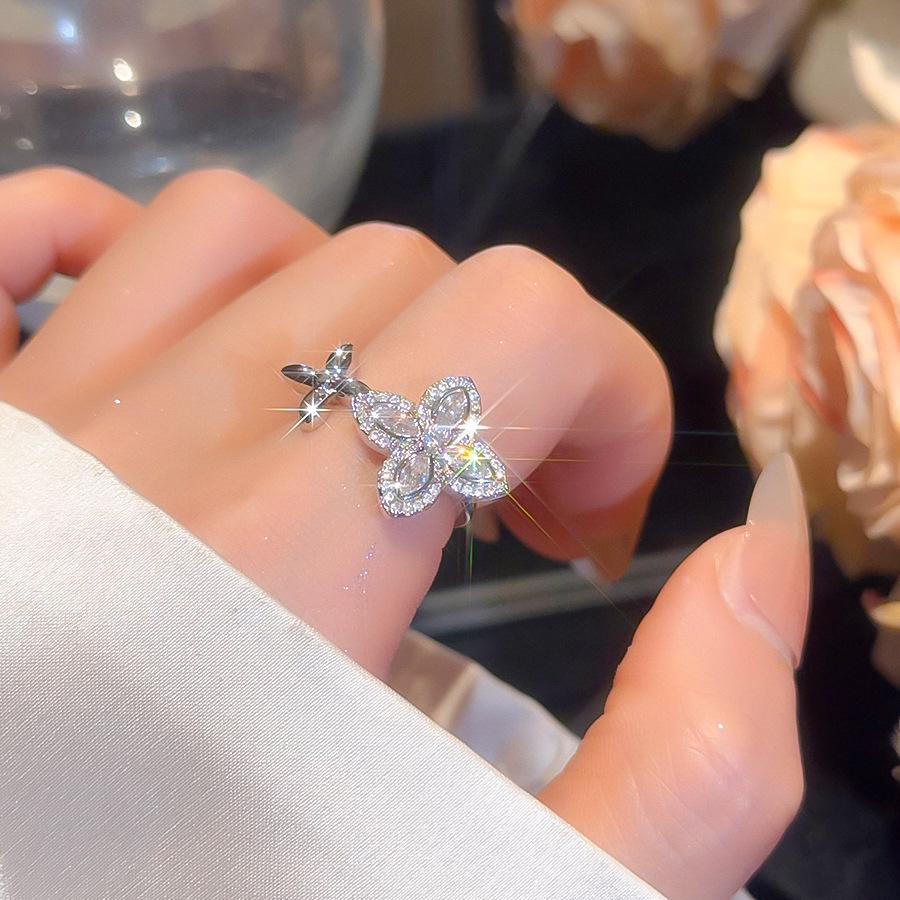 Elegant Zirconia Flower Open Ring - French Style, High-End Luxury Jewelry for Women