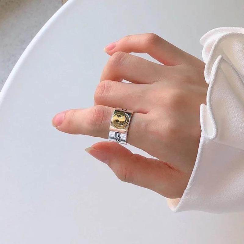 Bague tendance rétro avec smiley, pour l'index (1 pièce)