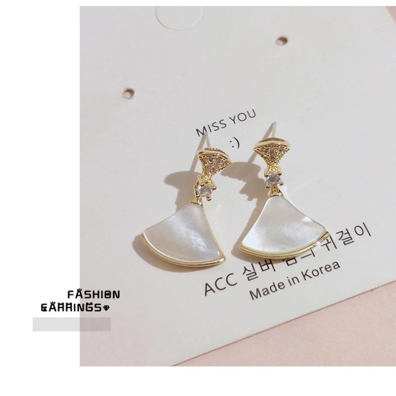 Korean Style Shell Fan Shape Earrings Fashion Simple Elegant Jewelry