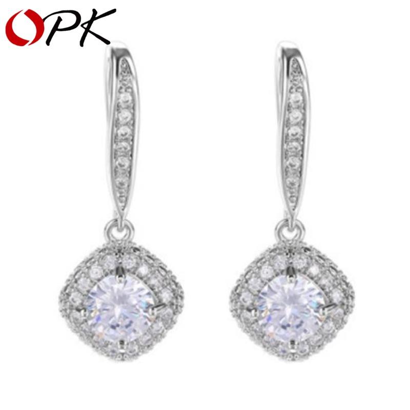 Modische elegante Ohrstecker für Damen mit runden Ohren als Geschenk