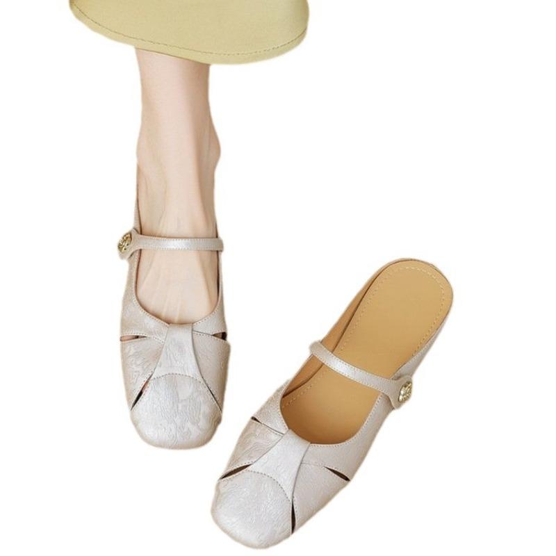 2026 Summer Outerwear Chinese Style Women's New Baotou Sandals Women's Exquisite High End Flat Bottom