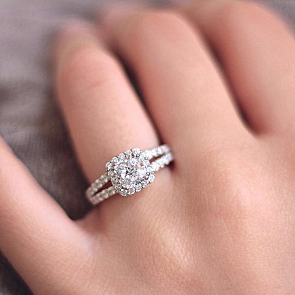 

European and American Hand-edited Zircon Rings Platinum Rings Rounded Wedding Rings Diamond Set Jewelry No. 10