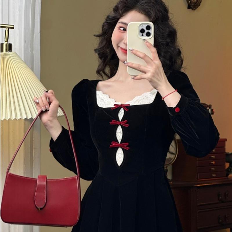 Spring and Autumn New Women's Long Sleeve Square Collar Vintage Bow Lace Black and White Stitching Dress