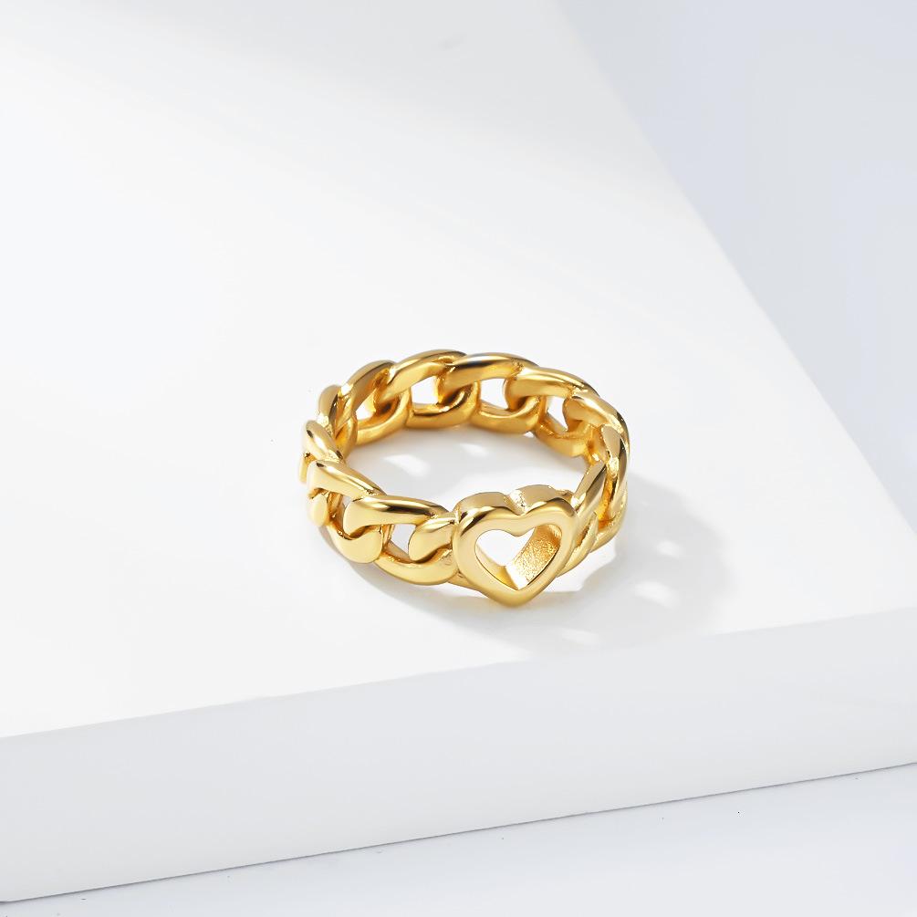 New European and American Trend Heart-shaped Cuban Chain Ring Titanium Steel Plated 18K Gold French Niche Premium Hand Jewelry