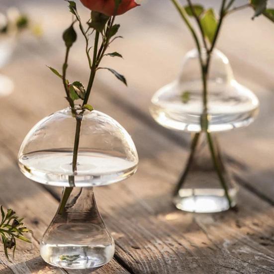 Glass Mushroom Vase Clear Small Bud Flower Vase Cute Mushroom Propagation Stations for Home Room Kitchen Office Windowsill Decoration