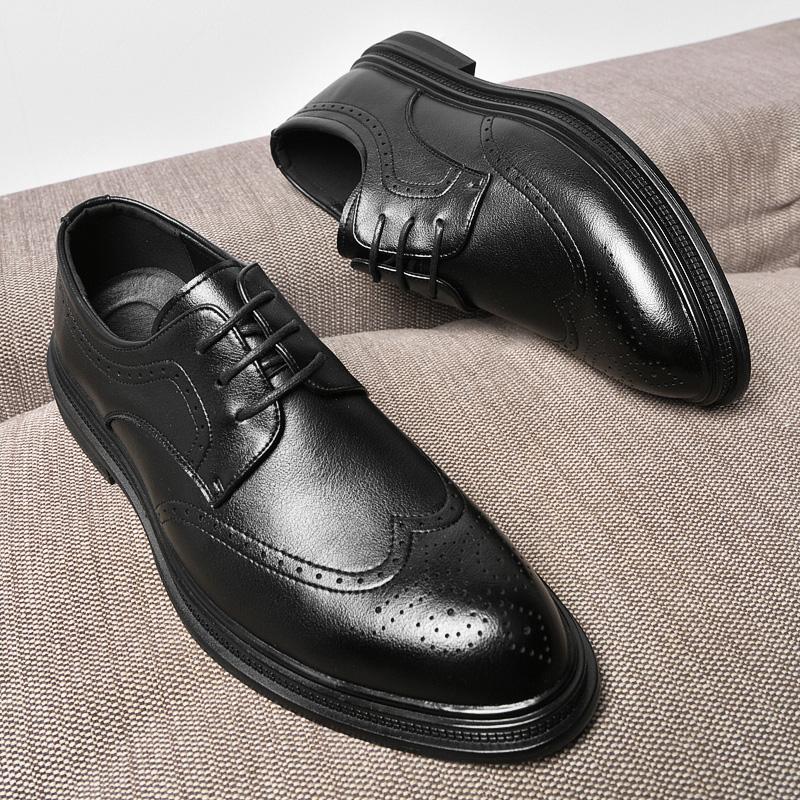 White Men's Dress Shoes Classic Formal Oxford Leather Office Shoes For Men Wedding Casual Business Brogues Shoe Man