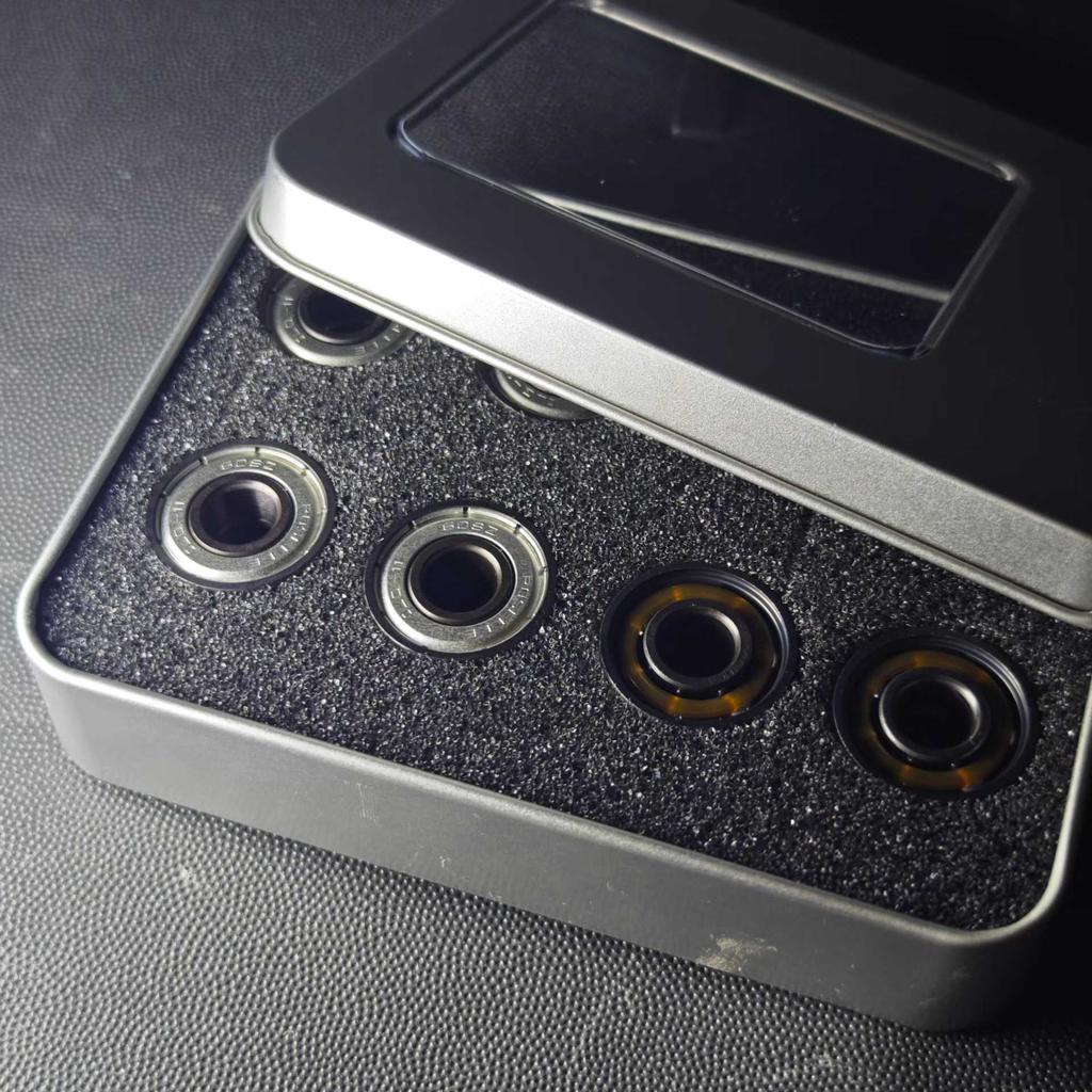 Roller Skating Bearings High Speed Silent Professional Single Row Black Gold Ice Skates 608z Skateboard Drift Board 16 Pieces