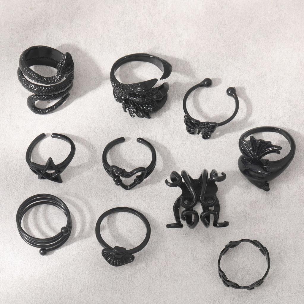 Personality Exaggerated Electrophoresis Black Butterfly Love Mushroom Five-Pointed Star Snake Claws 10-Piece Set Ring