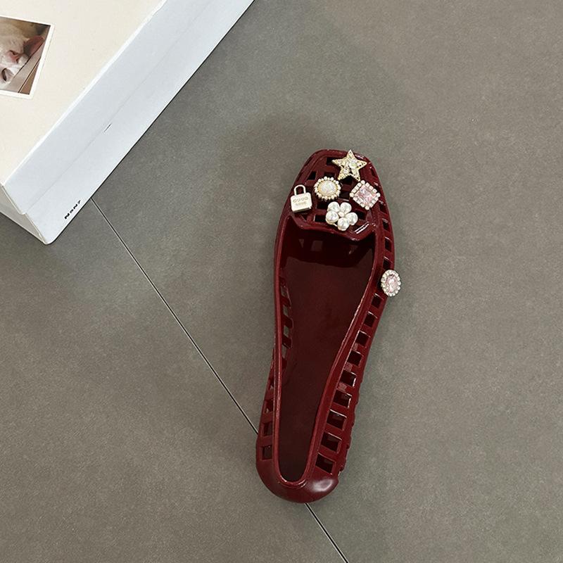 Korean Version Design Square Head Hollow Flat Sandals Women's Summer Fashion Versatile Exquisite Crystal Shoes Beach Shoes Single Shoes
