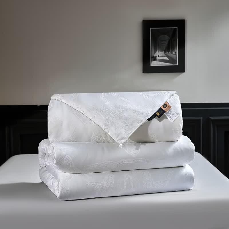 Monkaroni 100% Mulberry Silk Summer Quilt