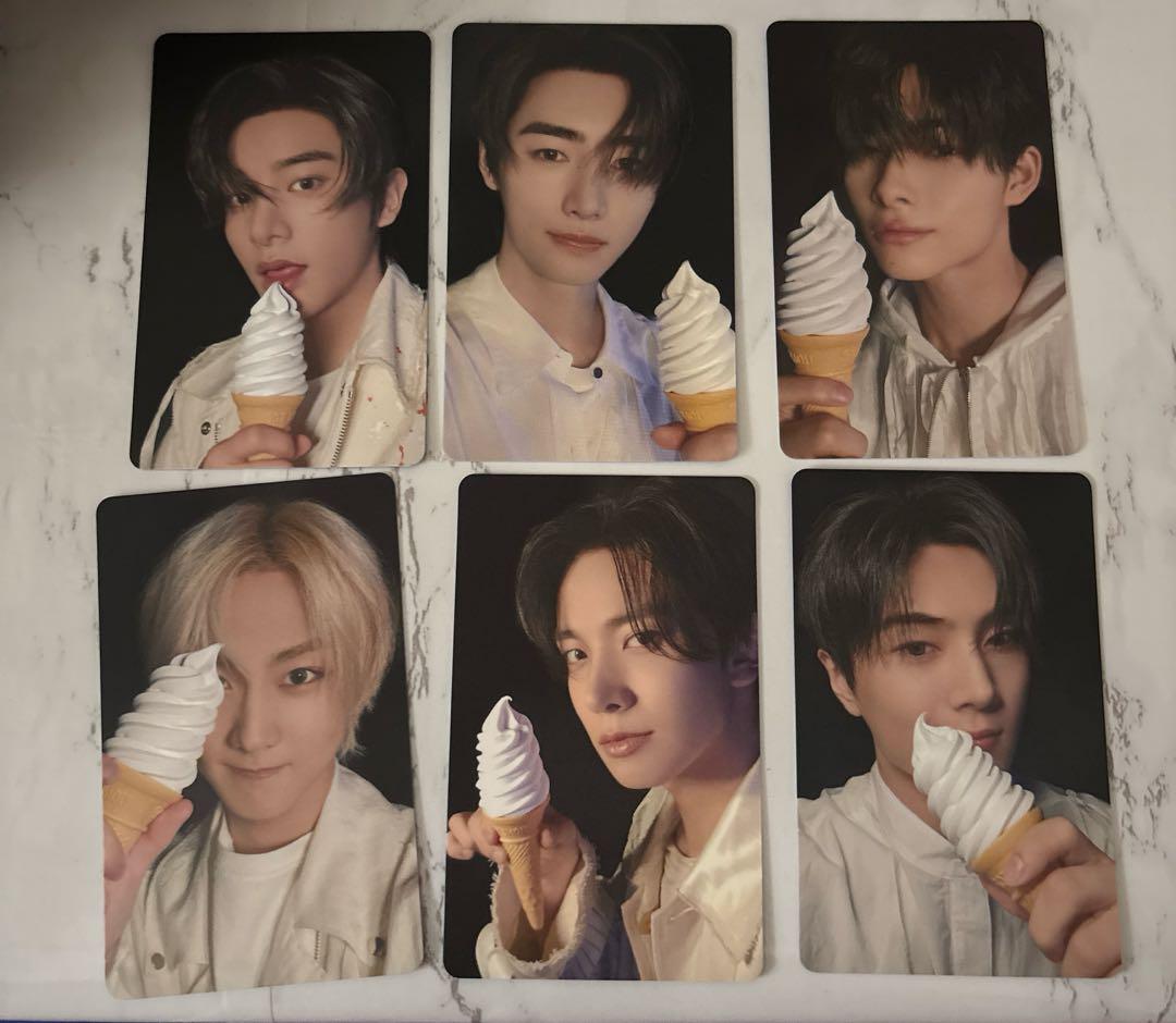 

[USED] ENHYPEN Yoi Lakidro Trading Card Universal Ice