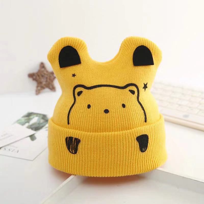 Knitted Cute Children Hats Autumn Winter Unisex Infant Hood Cartoon Baby Warm Hat Hug Bear Print