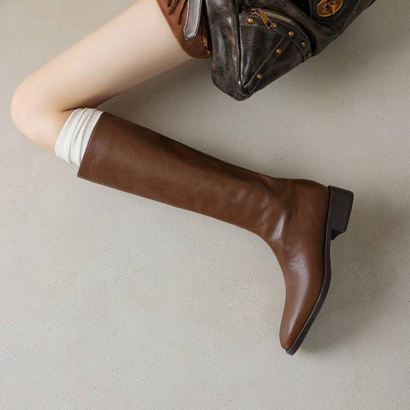 

Осенне-зимние женские однотонные кожаные модные ботинки резиновая подошва средний каблук квадратный носок большой размер женские ботинки новые коровья кожа высокие ботинки 40