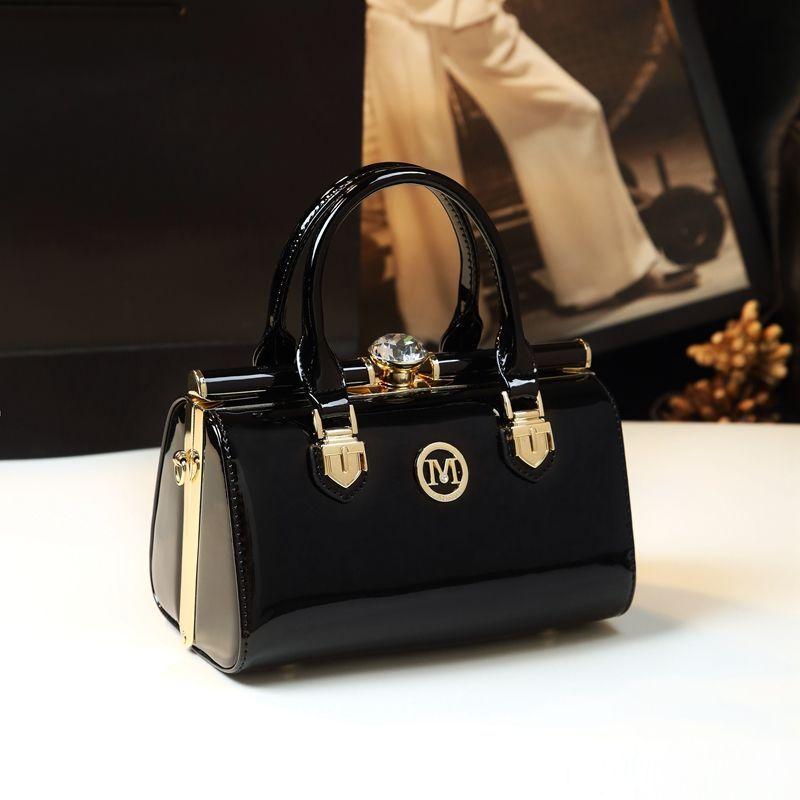 

Новая модная сумка через плечо большой емкости