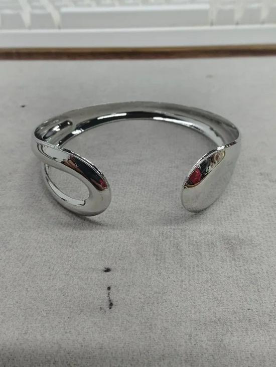 Cross-Border Metal Water Drop Open Cuff Bracelet: Simple, Elegant, Cool Style, High-End Hand Jewelry