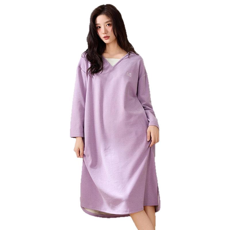 Velvet Nightgown for Women: Cozy, Skin-Friendly Mid-Length Cashmere Sweater Pajamas for Autumn/Winter - Wear Indoors or Out.