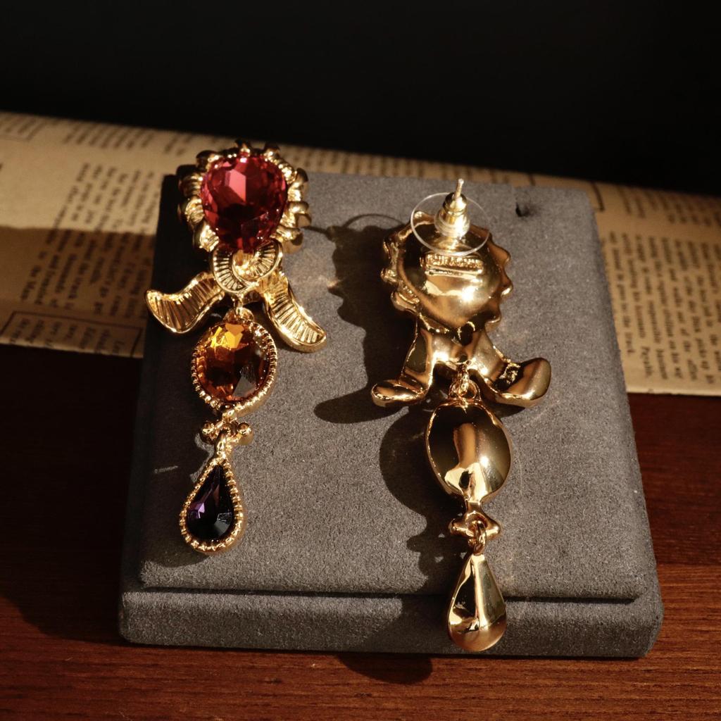 Water Drop Glass Retro Earrings - Elegant Shoulder-Sweeping, Symmetric Dangling Accessories