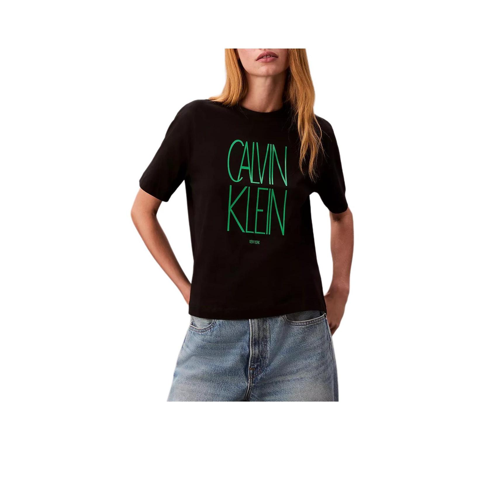 

Calvin Klein Мягкая Свободная Дышащая Футболка с Круглым Вырезом и Коротким Рукавом Женские топы 47C846G-UB1 M