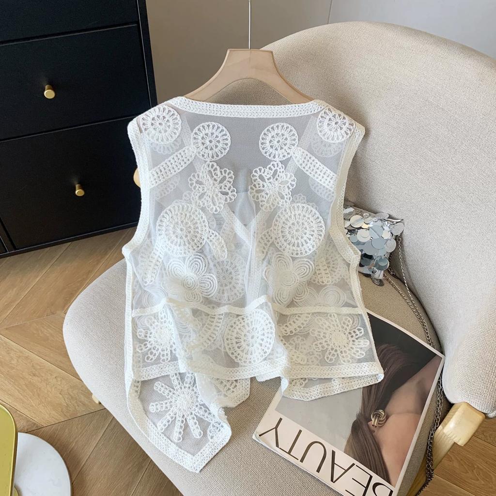 DIMANAF 2025 New Short Vest T-Shirt Women Sleeveless Buttons Knitting Lace Vest V-Neck Summer Style Basic Tops Tees
