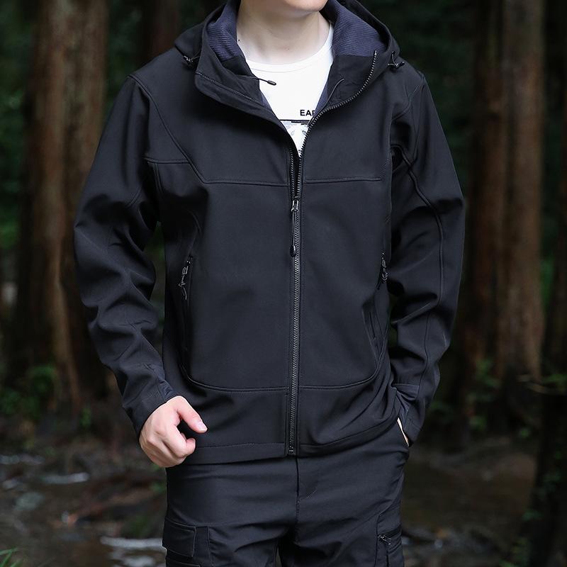 Cross-Season Outdoor Windbreaker: Hooded, Tactical Softshell Jacket for Autumn and Winter