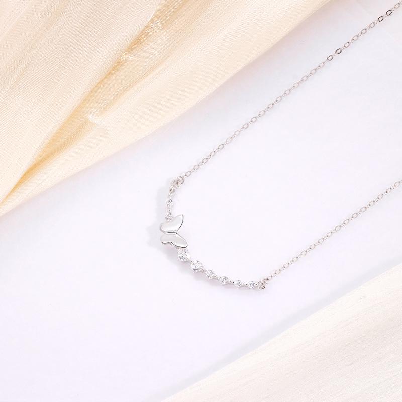Elegant 925 Sterling Silver Butterfly Necklace: Versatile, Fashionable, and Stylish Clavicle Chain for Women