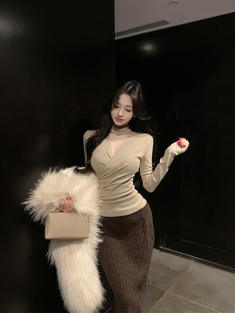 Women's Spicy V-Neck Hollow Turtleneck Long Sleeve Waist-Cinching Top
