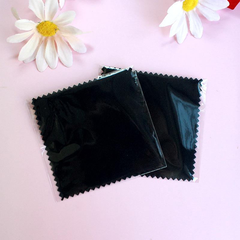 

Серветка для чищення ювелірних виробів та полірування срібла з оксамиту з оленячої шкіри – доступний індивідуальний логотип чорний