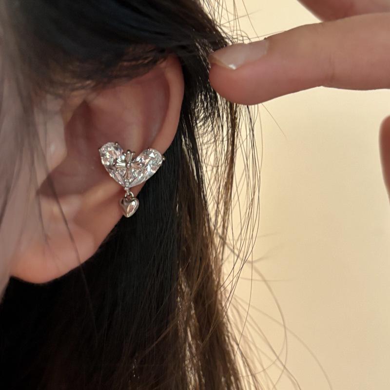 18k Gold Plated Heart Cross Ear Clip - Luxurious No-Piercing Ear Jewelry